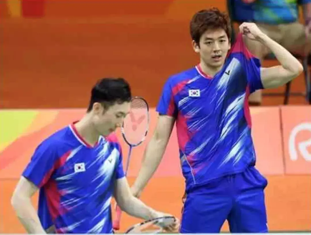 羽毛球拍多长-羽球大表哥为你科普各类型的羽毛球拍有什么不同之处